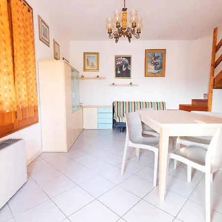 Ferienhaus In Mit Garten, Grill Und Terrasse *