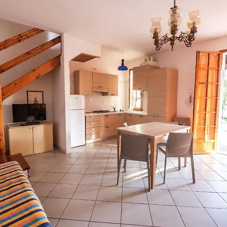 Сasa de vacaciones Ferienhaus In Mit Garten, Grill Und Terrasse